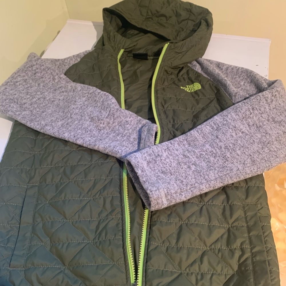 The North Face - sweater sleeve lightweight coat
